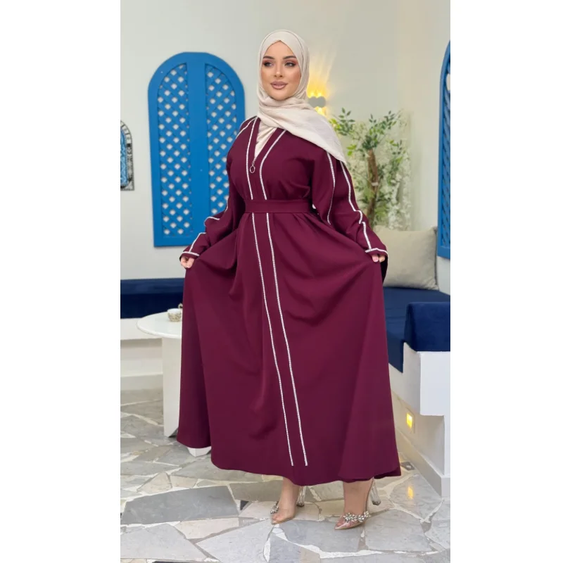 Abaya Mira