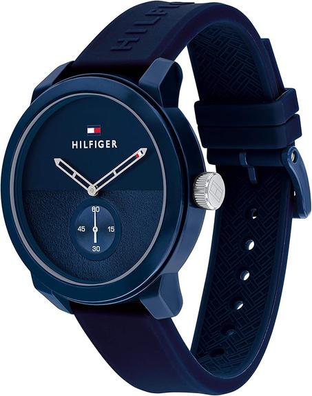 ساعة يد جميلة للرجال من تومي هيلفيجر