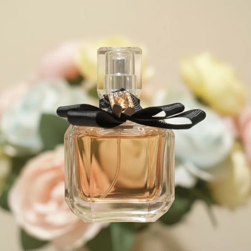 ✨خليك ديما طوب كل يوم… مع 4 عطور فاخرة + ساعة أنيقة هدية