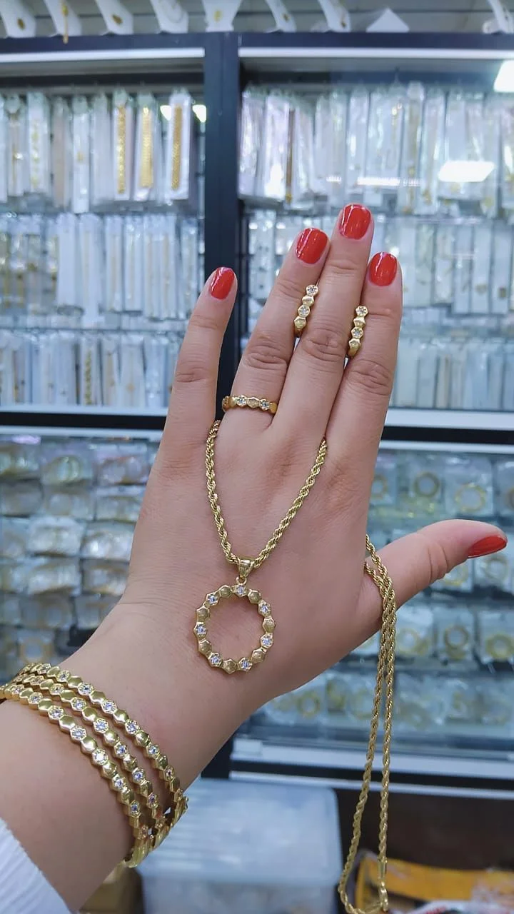 مجوهرات الذهبية طَــقْــمُ شهدة