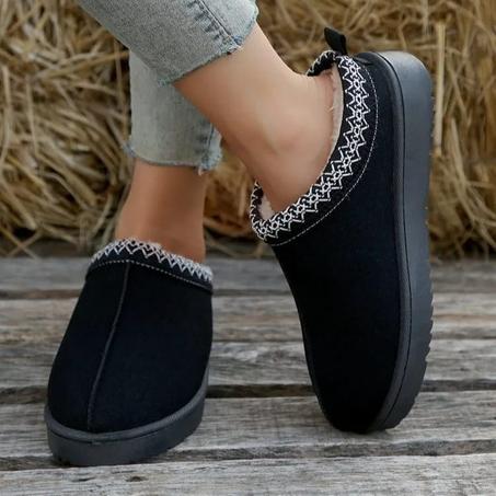 بنطوفة  UGG للسيدات عاشقات  الموضة و الاناقة