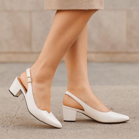 صندل جلد رطب و كعب مريح