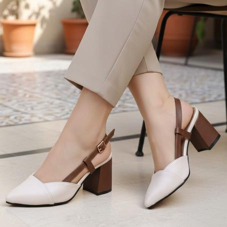 صندل جلد رطب و كعب مريح