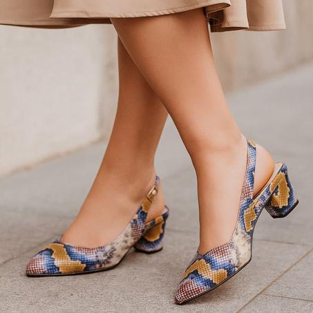 صندل جلد رطب و كعب مريح