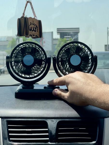 مروحة تبريد السيارة