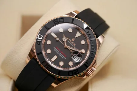 ROLEX YACHT MASTER 40