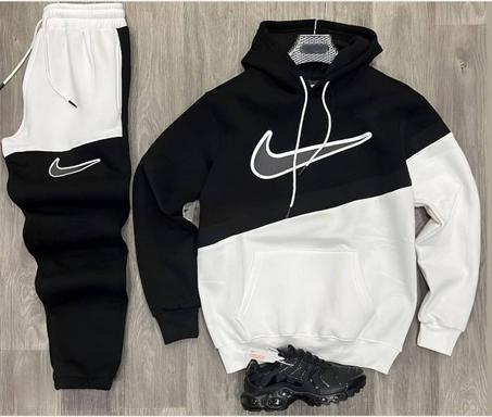 ENSEMBLE NIKE