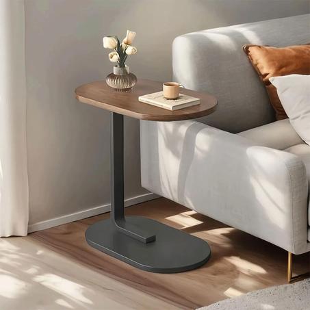 Table d’appoint en bois pour petits espaces en Forme de C – طاولة خشبية للمساحات الضيقة