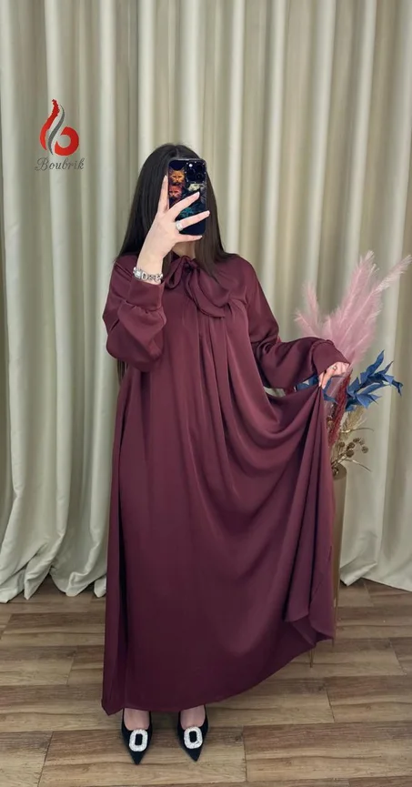 ⚠️ اليوم آخر فرصة للتوصيل قبل العيد! ما تضيعوش الفرصة 😍🎉 عرض العيد ✨ استغلي الفرصة دابااا 🔥 آخر سطوك 😱 ما بقاش بزاف!  عباية بثوب زووم ✨ للمحجبات وغير المحجبات 💫  عرض رمضان 🌙 توصيل فابور 🚚