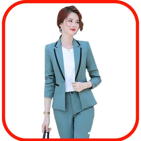 ملابس نسائية