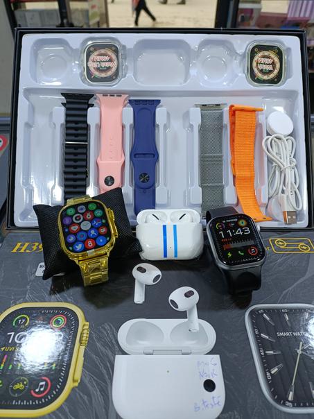 Pack 2 SmartWatches Ultra et Series