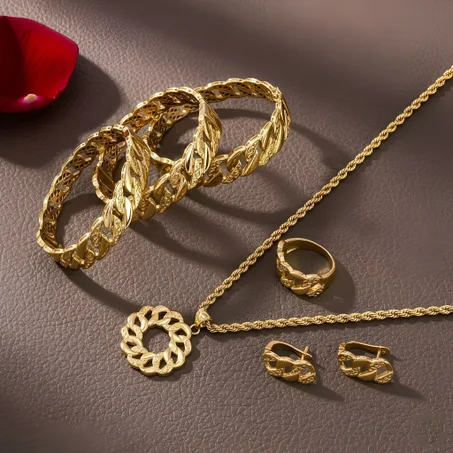 طقم مجوهرات