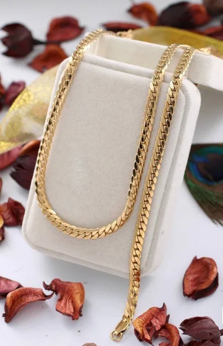 طقم بلاكيور