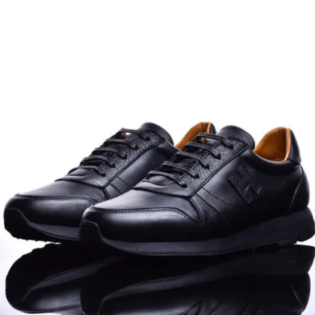 H 001 Chaussure en cuir  NOIR