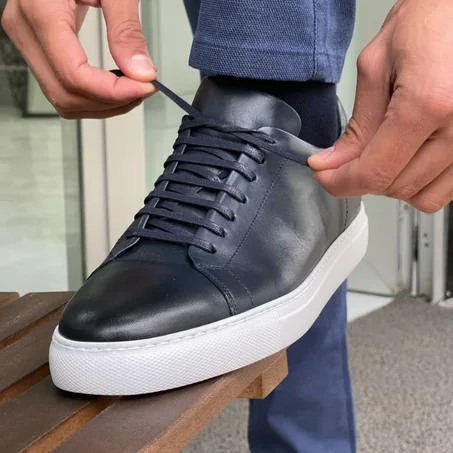 022 Sneak cuir 100% Bleu Marine