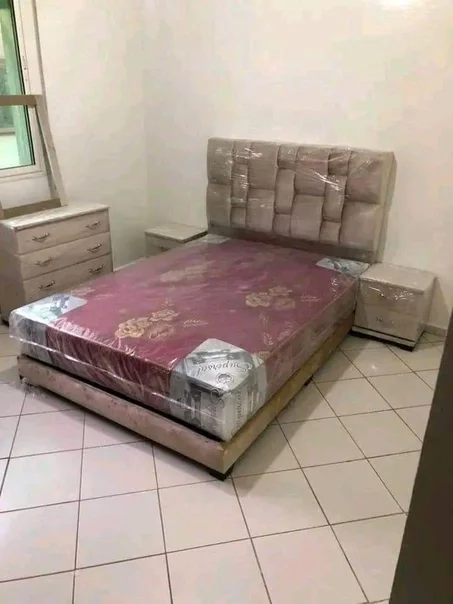 غرفة نوم لشخص واحد 90/1.90