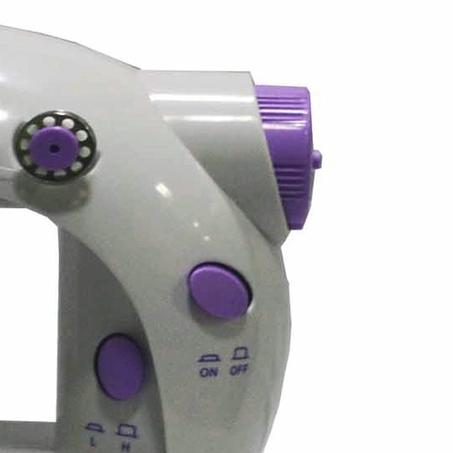 آلة الخياطة المحمولة