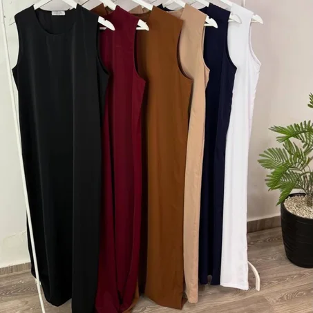 Robe Longue Sans Manches – Élégance & Confort