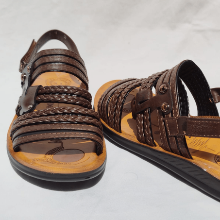 صندال رجالي مريح وأنيق - الخطوة الصحيحة ديالك فالخدمة