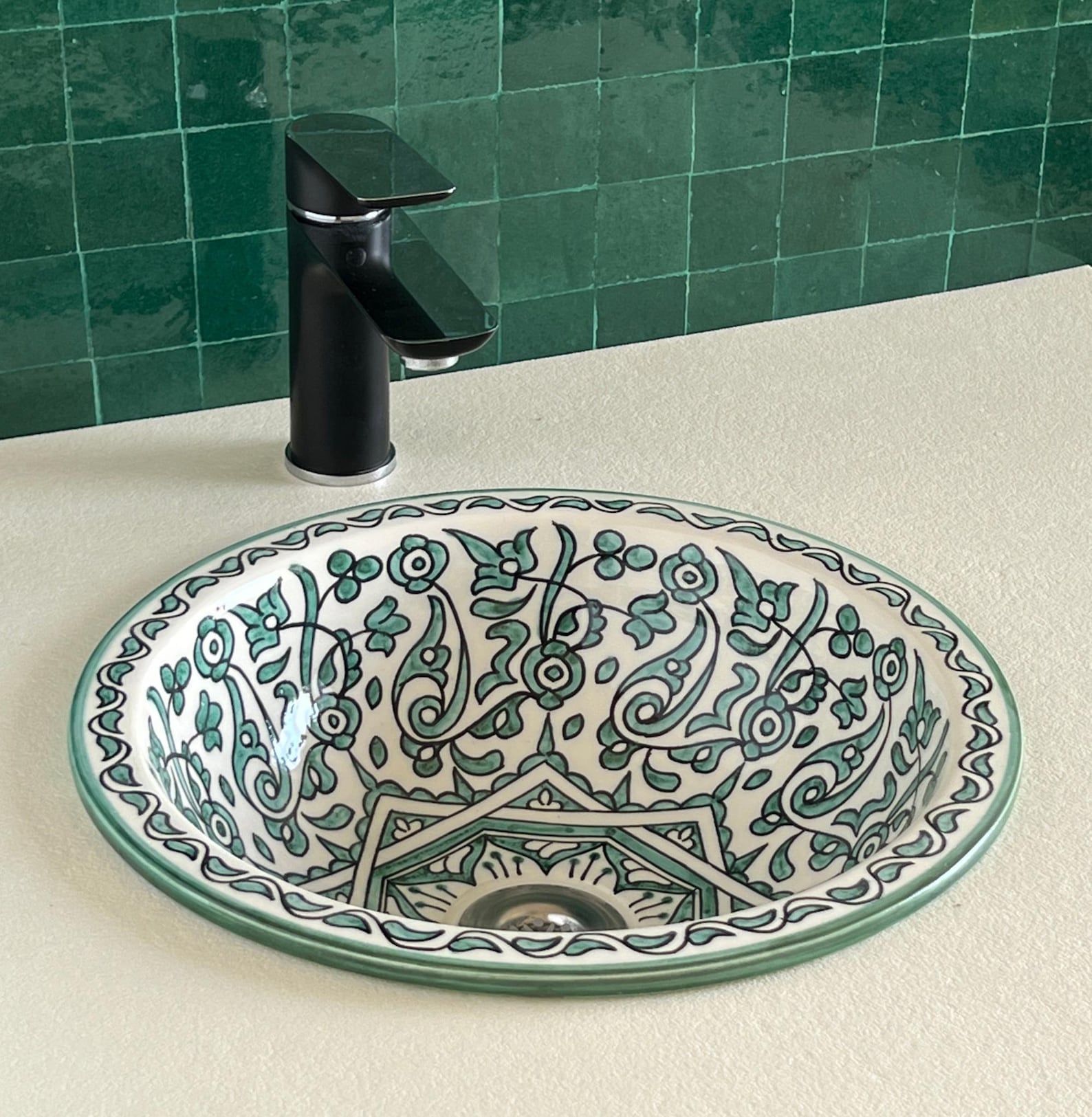Lavabo en céramique marocaine fait main – 30 cm de diamètre