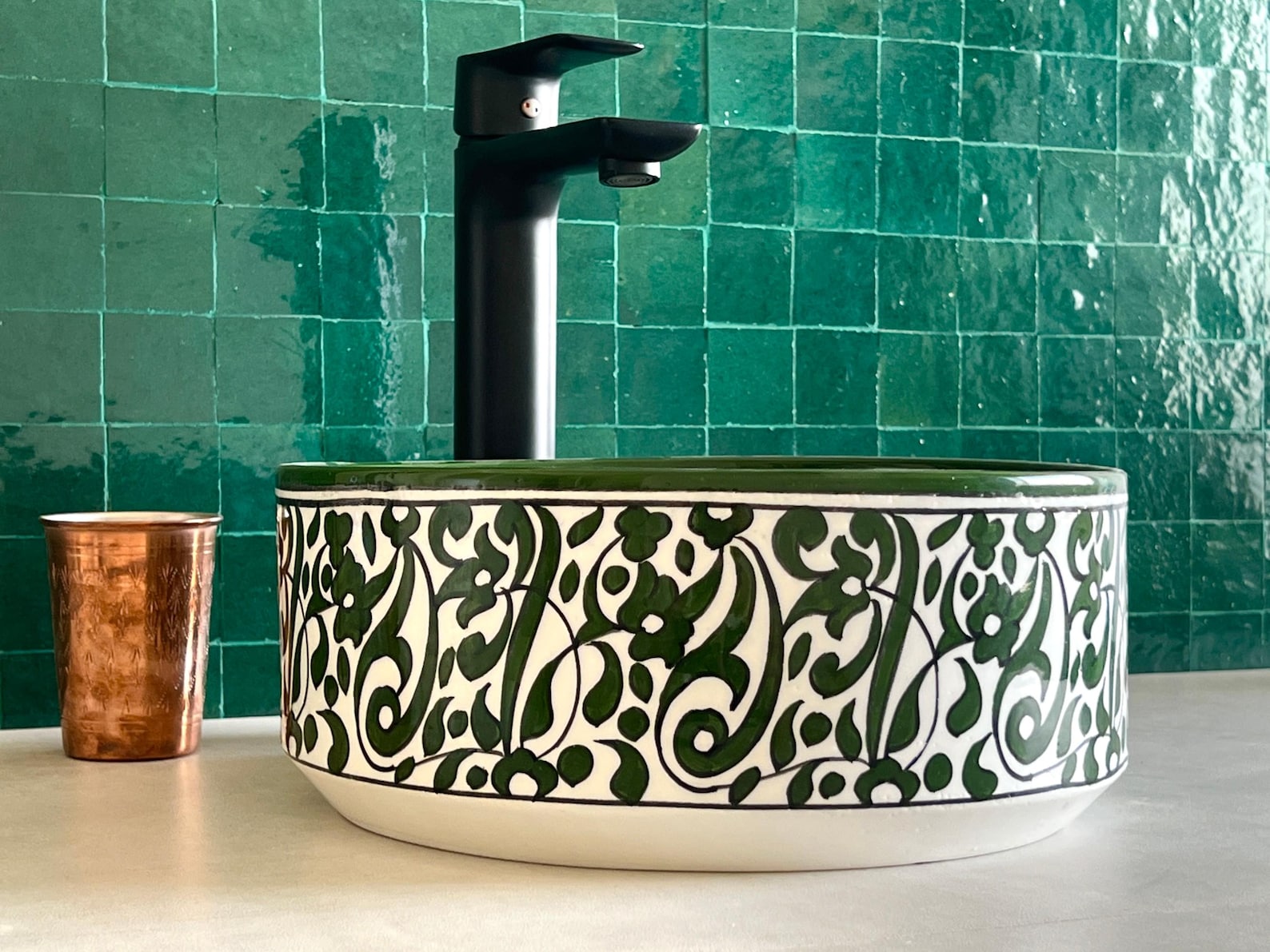 Lavabo en céramique marocaine fait main – 30 cm de diamètre