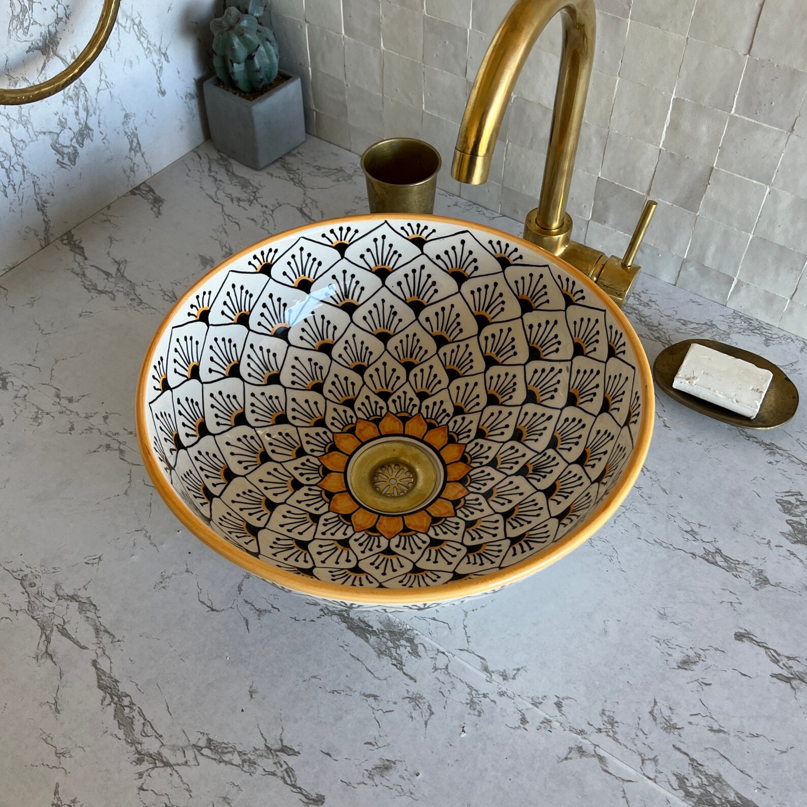 Lavabo en céramique marocaine fait main – 30 cm de diamètre