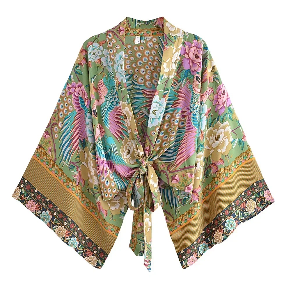 Floral Boho Kimono Cover-Up – V-Neck Batwing Sleeve Beach Robe