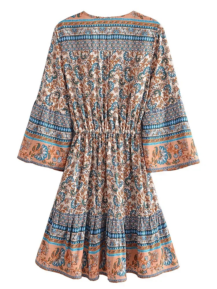 Bohemian Floral Mini Dress – Tassel V-Neck Beach Sundress with Bat Sleeves