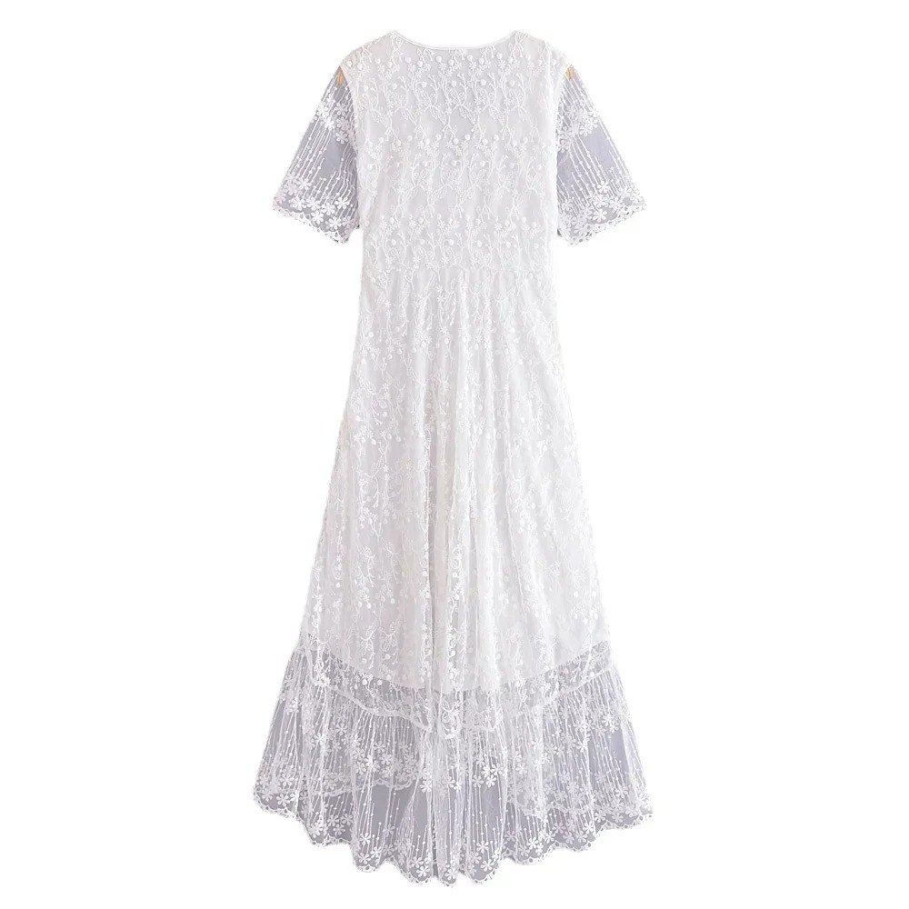 Bohemian Floral Lace Maxi Dress – Slim Fit Summer V-Neck Beach Sundress