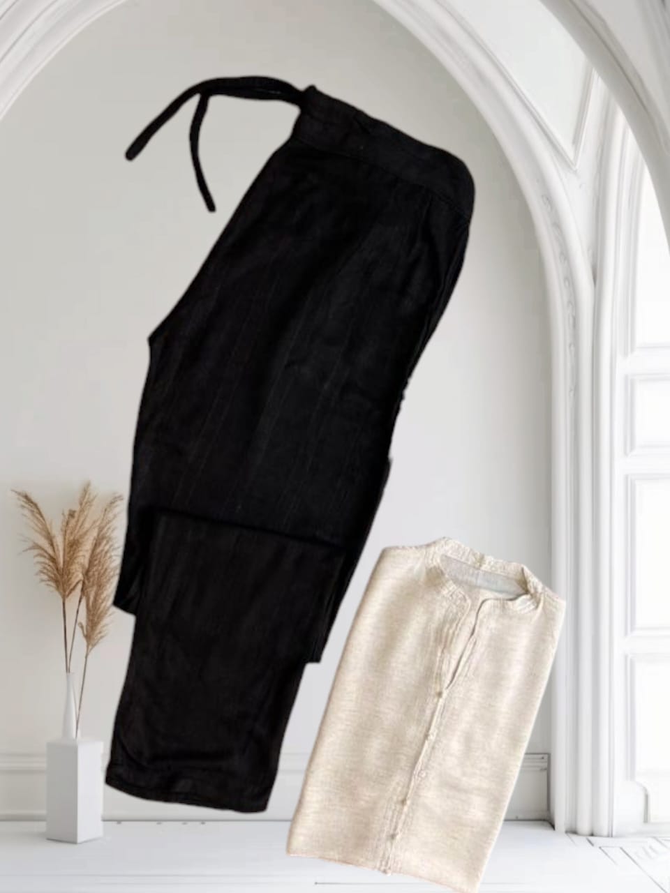 Ensemble du lin traditionnel très confortable, chic et très bonne qualité