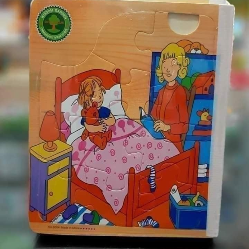 Livre puzzle en bois