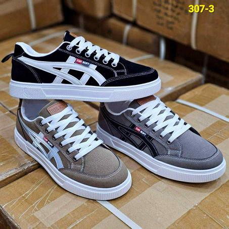 chaussure Homme Asics