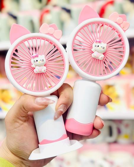 🎓 مروحة يدوية صغيرة "Mini Fan" – رفيقة النجاح أيام الامتحانات!