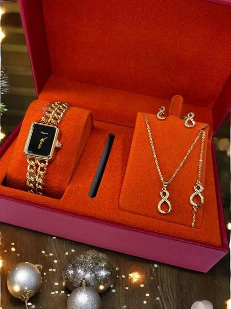 Pack : Collier + Gourmette+ Boucle d'oreilles + Montre