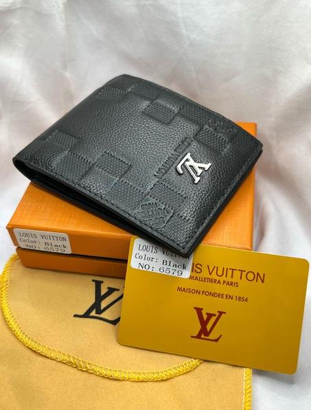 PF Luis Vuitton B1