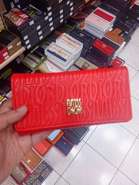 حقيبة اليد العصرية