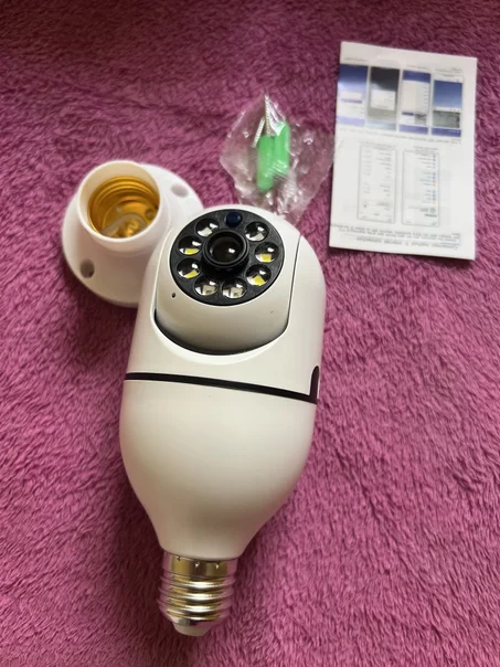 كاميرا مراقبة تعمل بالواي فاي