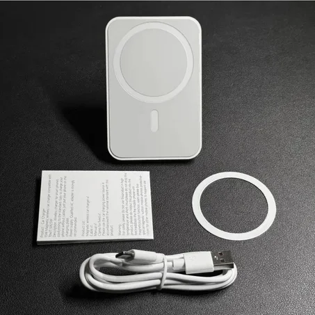 باور بنك مغناطيسي محمول 30000mAh مع شحن لاسلكي سريع 15 واط – متوافق مع iPhone MagSafe وAndroid – كفر سيليكون مقاوم للخدش