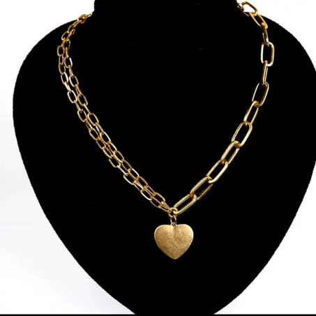 Collier vintage coeur