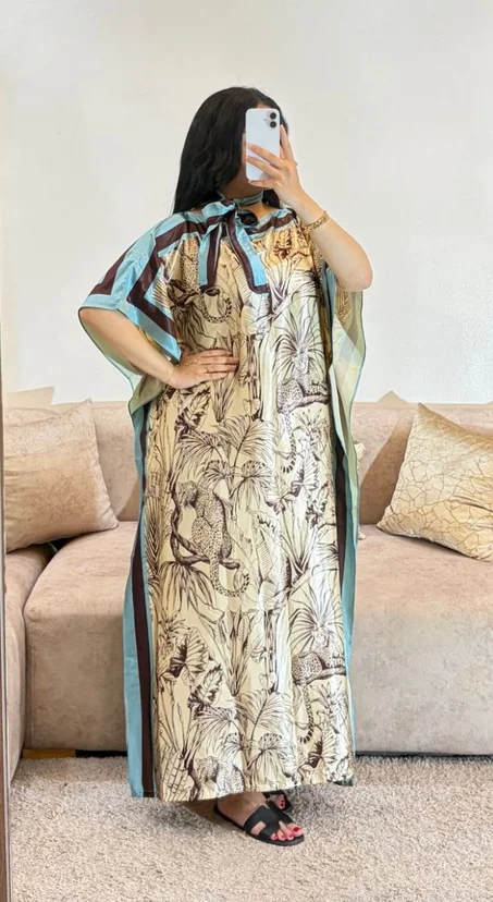 Robe satin