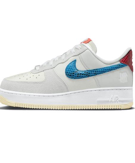 Nike Air Force 1 Low Undefeated 5 On It Dunk vs. AF1