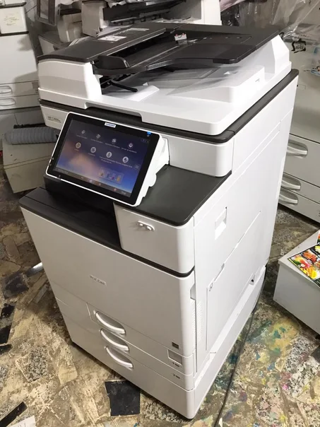 RICOH MPC 3004 couleur