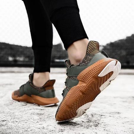 حذاء كاجوال مناسب للجنسين