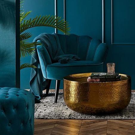 المنزل والحديقة