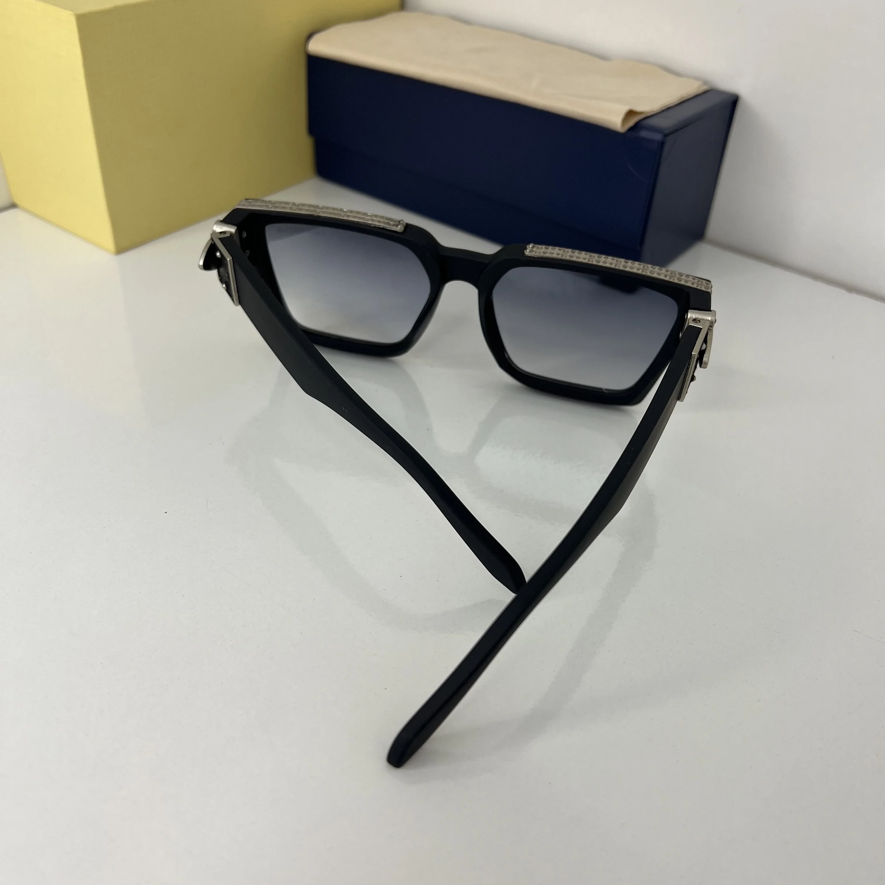 Lunettes Vision L-01 Noir dégradé