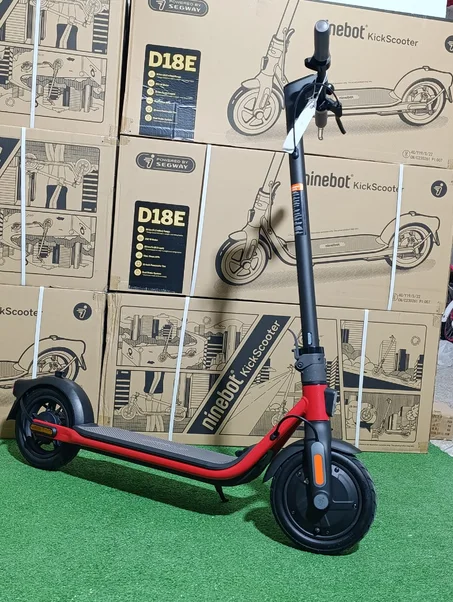 Trotinette Electrique ninobot kick scooter D18E 36V