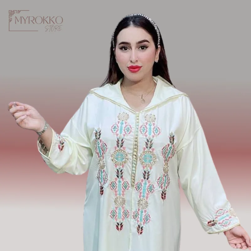 جلابة مخزنية كريپ بالتنبات والطرز الرباطي لون كريم