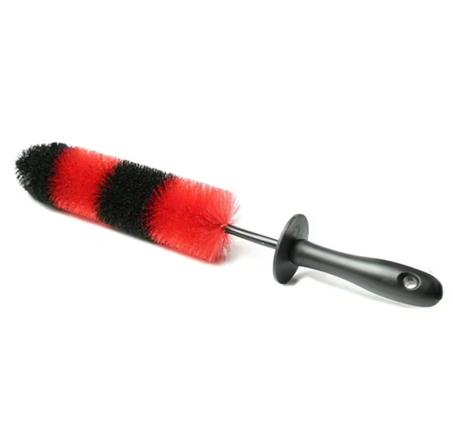 فرشاة تنظيف العجلات والمحرك السيارة