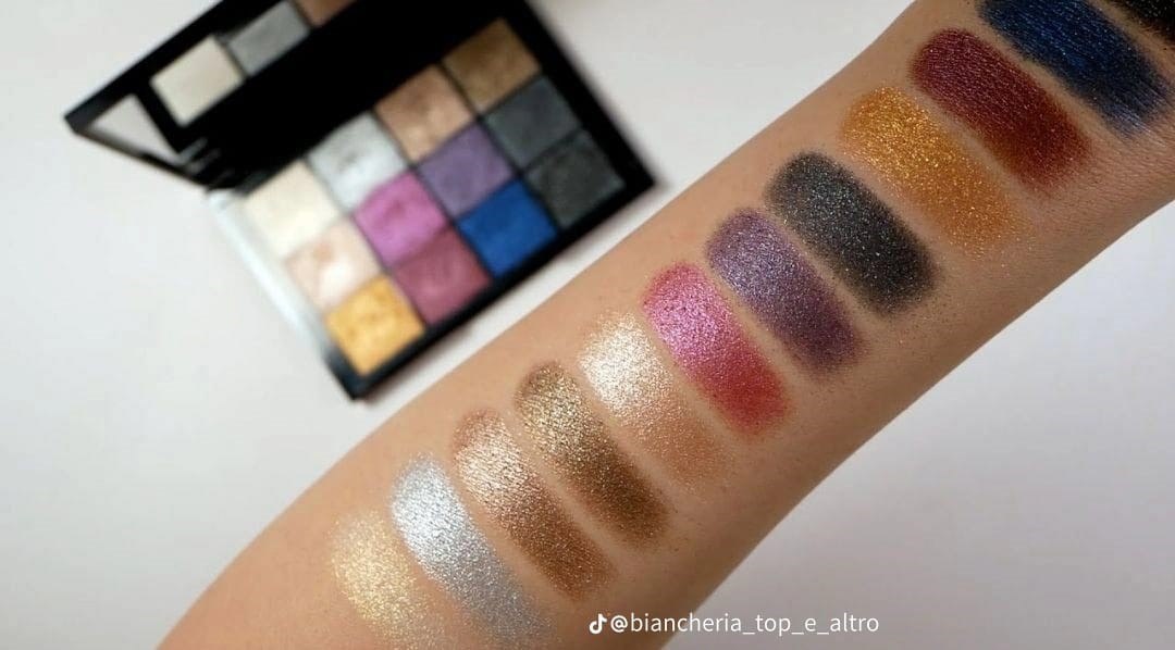 KIKO Smart Cult Eyeshadow Palette
