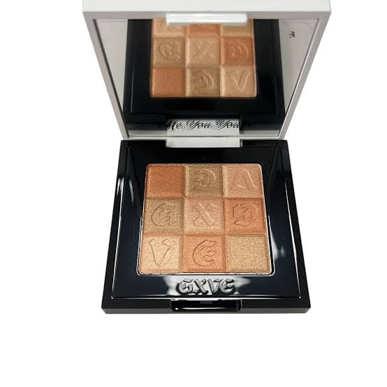 Illuminating Highlighter  GXVE Beauty By Gwen Stefani